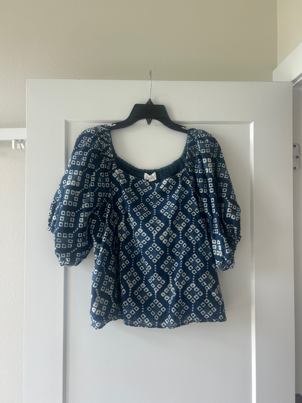 Velvet by Graham & Spencer Navy and White Geometric Peasant Top